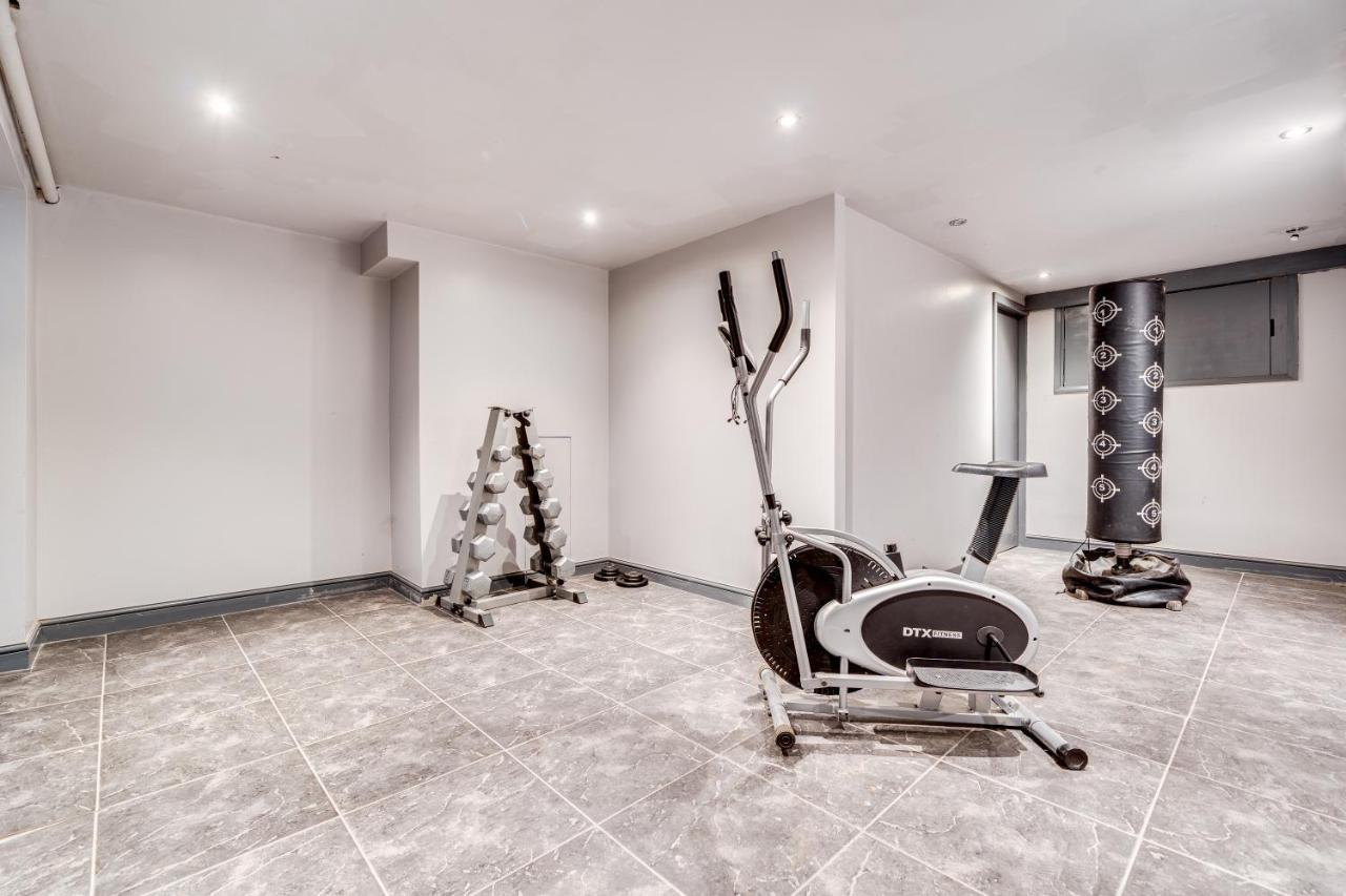 Wakefield Town House Villa Esterno foto