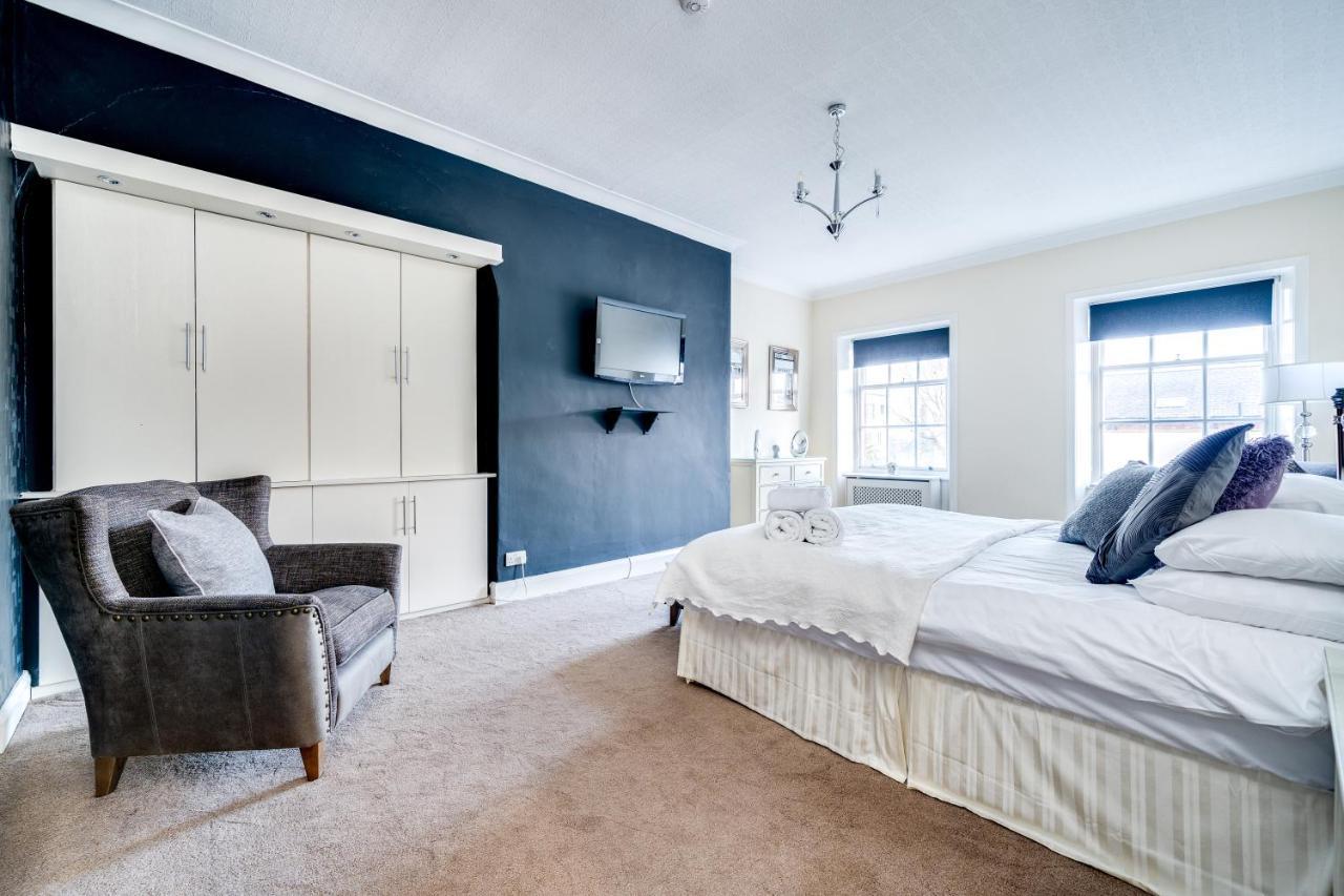 Wakefield Town House Villa Esterno foto