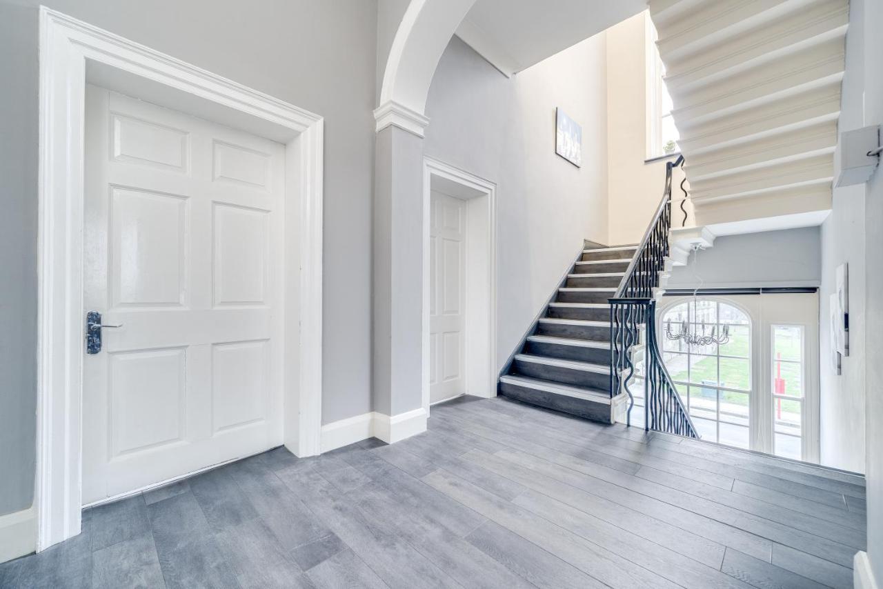 Wakefield Town House Villa Esterno foto